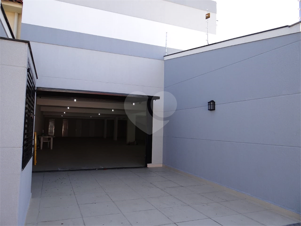 Sobrado a venda em condomínio Fechado com 3 dormitórios sendo 1 suite no Tremembé