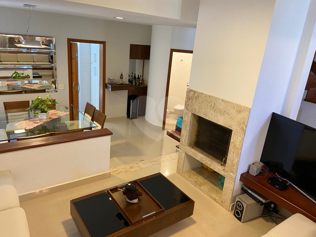 Sobrado à venda com 3 quartos, 205m² - Foto 13