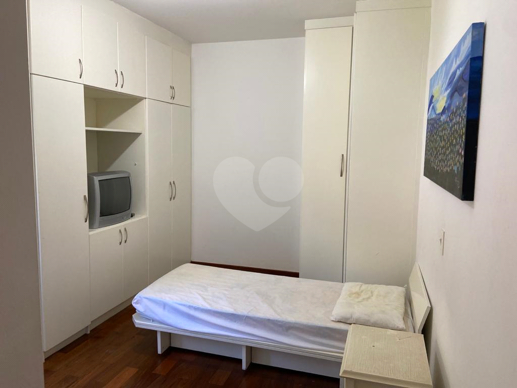Sobrado à venda com 3 quartos, 205m² - Foto 42