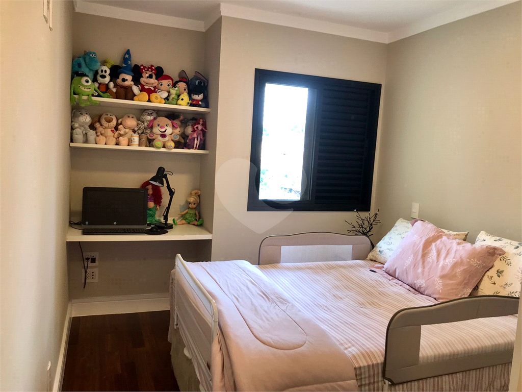 APARTAMENTO em SANTANA