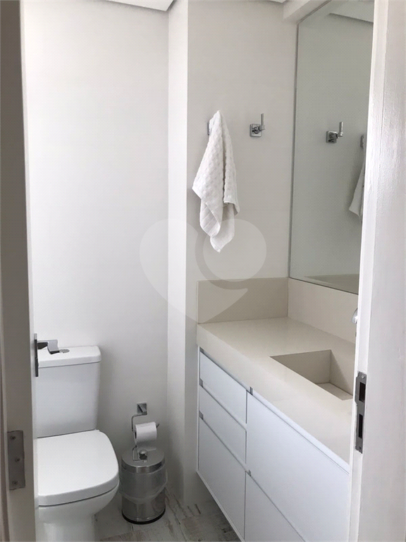 APARTAMENTO em SANTANA