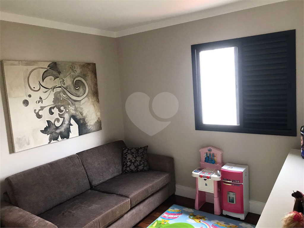 APARTAMENTO em SANTANA