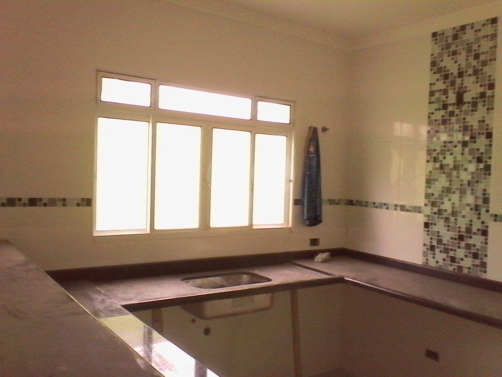 SOBRADO A VENDA NA VILA NOVA MAZZEI - 3 SUÍTES E 4 VAGAS DE GARAGEM - 180M2 DE ÁREA CONSTRUÍDA