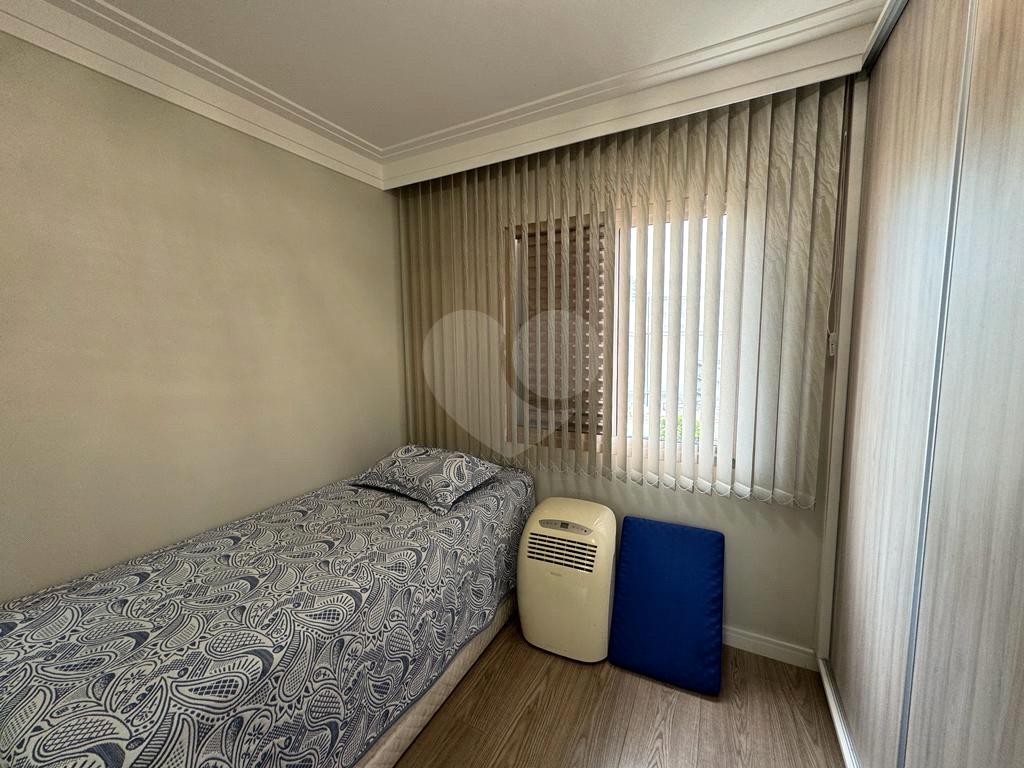 Apartamento à venda com 3 quartos, 90m² - Foto 11