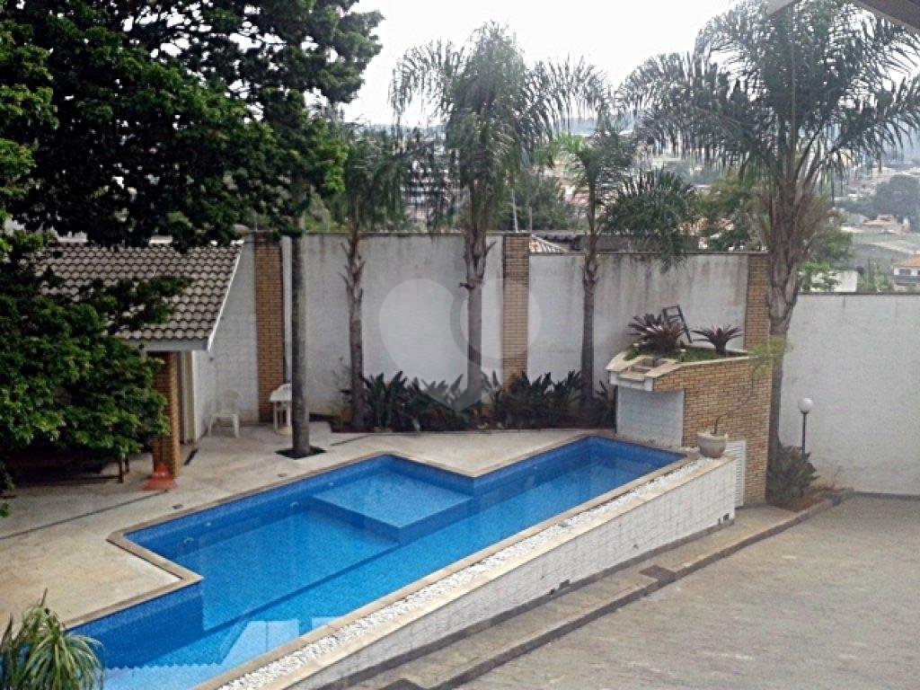 sobrado condomínio fechado - Venda e Locação  