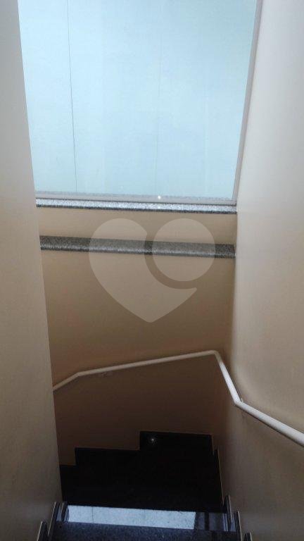 Sobrado à venda com 3 quartos, 222m² - Foto 25