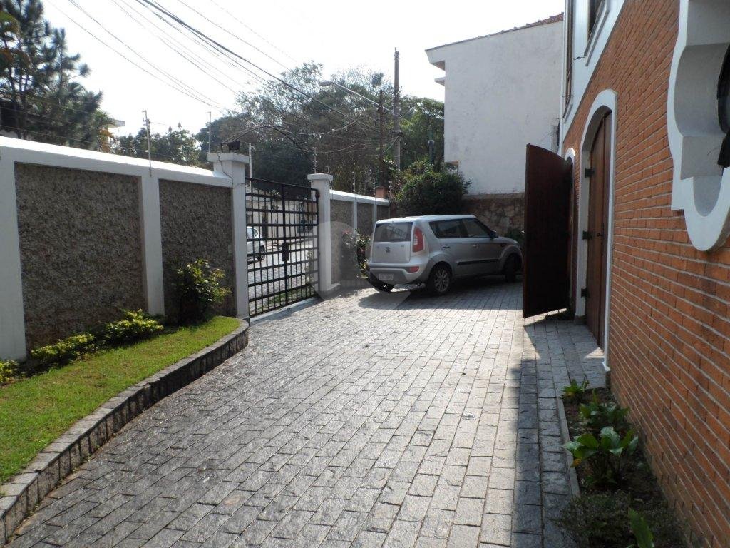 Casa à venda com 3 quartos, 298m² - Foto 25