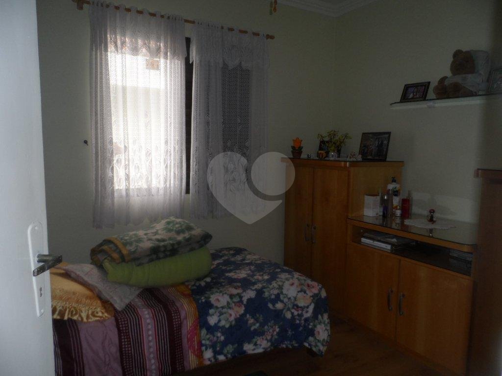 Sobrado à venda com 3 quartos, 220m² - Foto 17