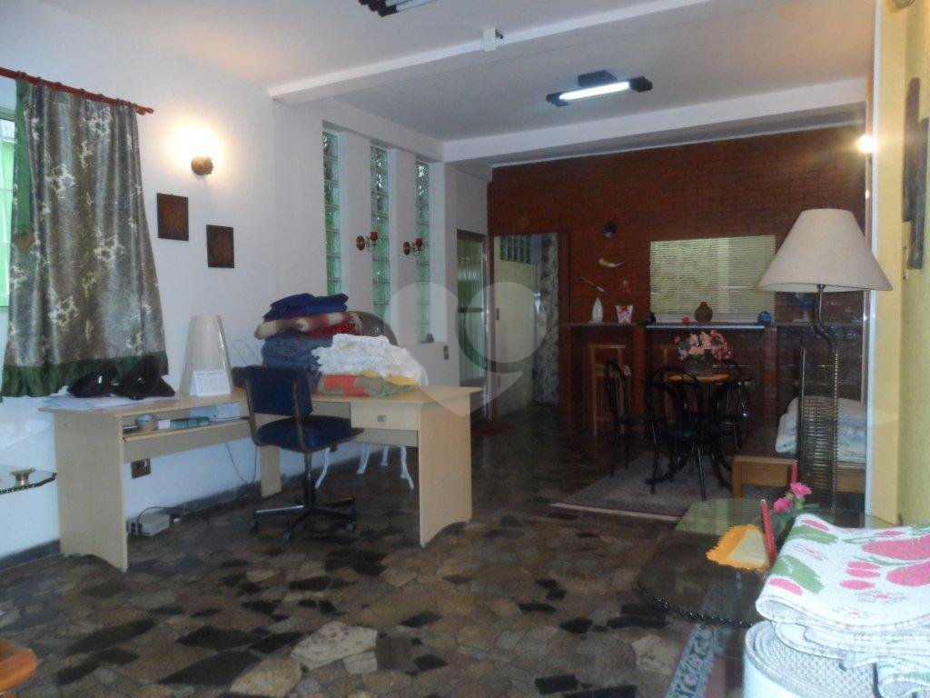 Sobrado à venda com 3 quartos, 220m² - Foto 19