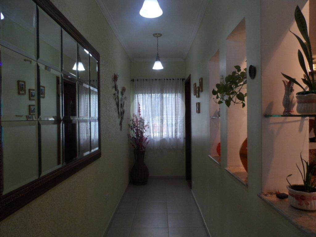 Sobrado à venda com 3 quartos, 220m² - Foto 26