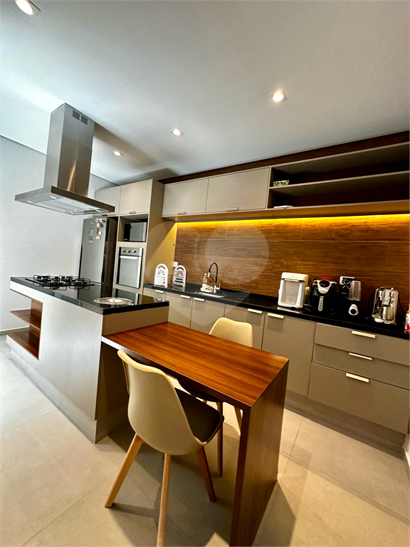 Casa em Condominio Fechado, proximo ao metro Tucuruvi, 3 dormitorios, sendo 1 suite, 2 vagas 