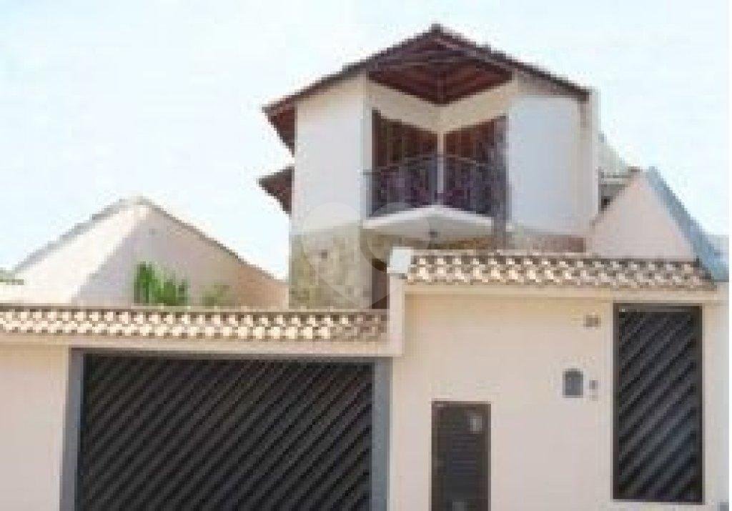 Sobrado Jardim França | 480m² | 4 Suítes | 8 Vagas | Espaço Gourmet | Piscina