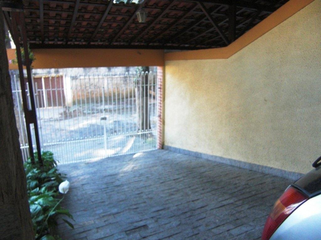 SOBRADO em VILA IRMÃOS ARNONI