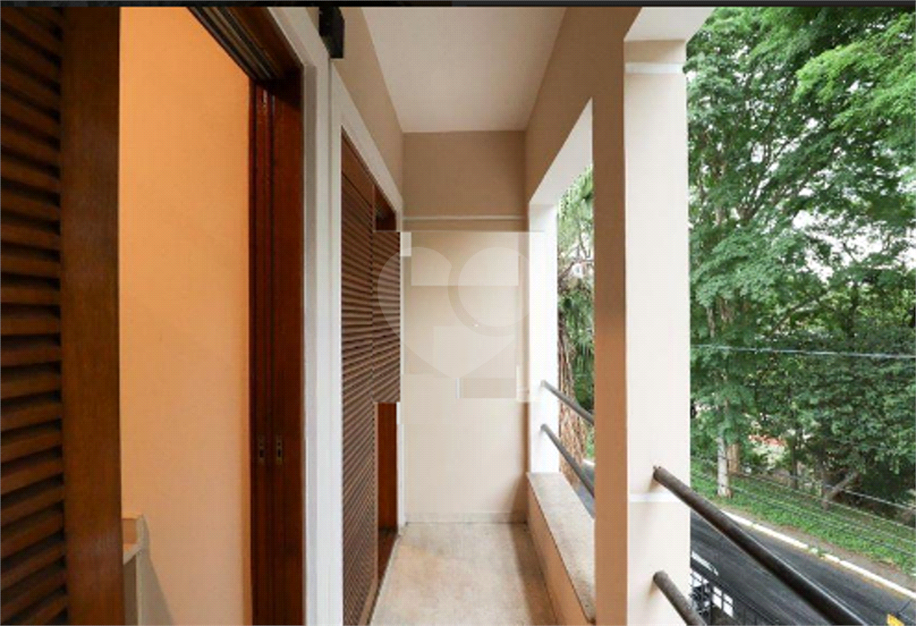 Mandaqui/Jardim Paraíso Sobrado de Alto Padrão à venda com  370 m? 4 suítes e piscina!              