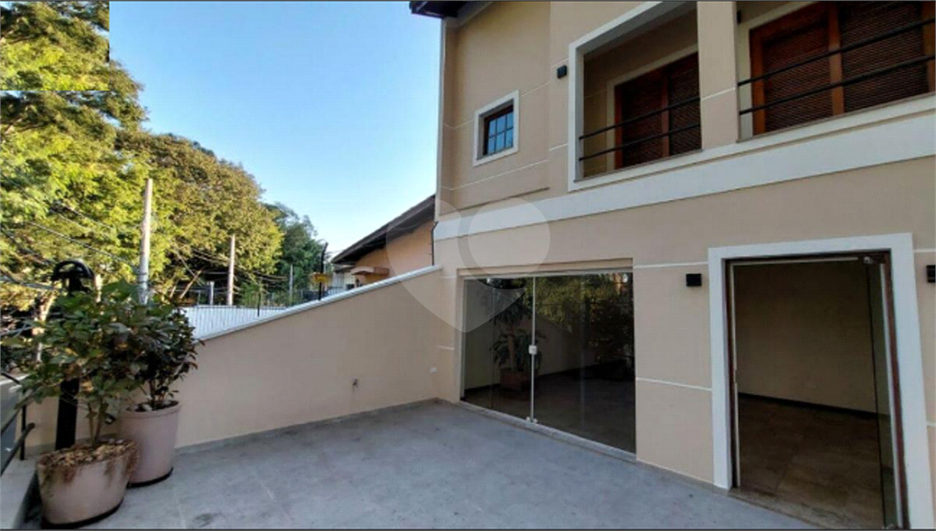 Mandaqui/Jardim Paraíso Sobrado de Alto Padrão à venda com  370 m? 4 suítes e piscina!              