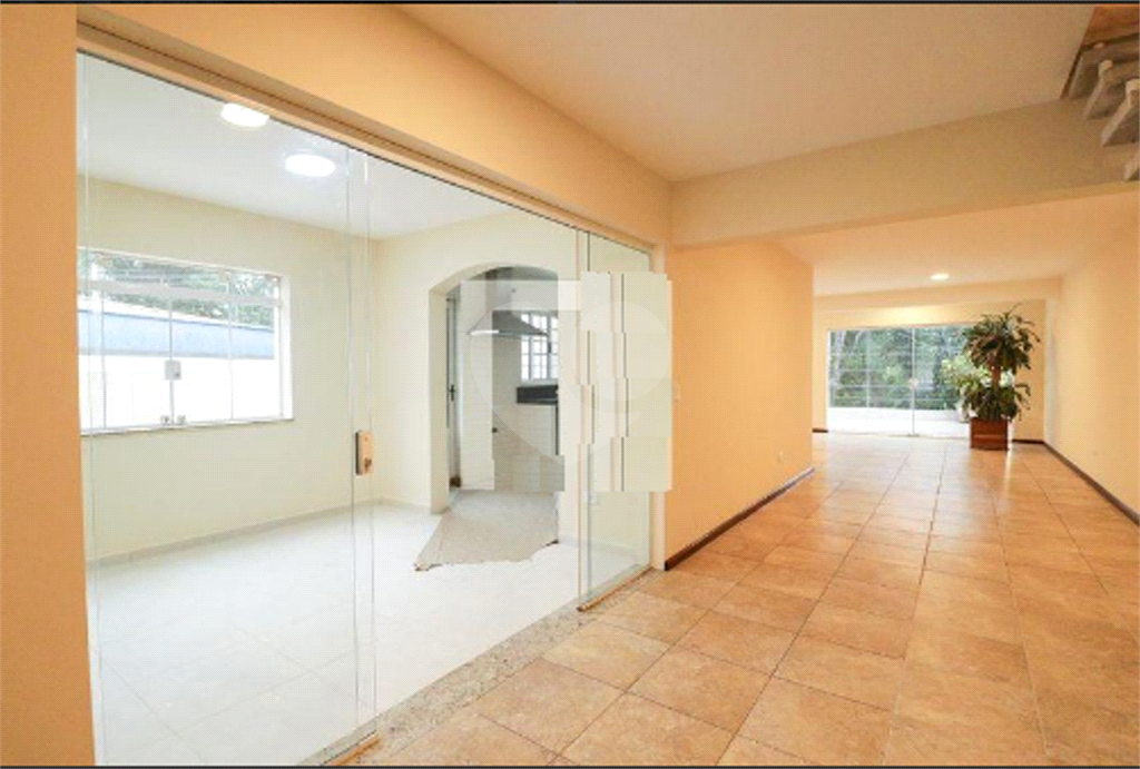 Mandaqui/Jardim Paraíso Sobrado de Alto Padrão à venda com  370 m? 4 suítes e piscina!              