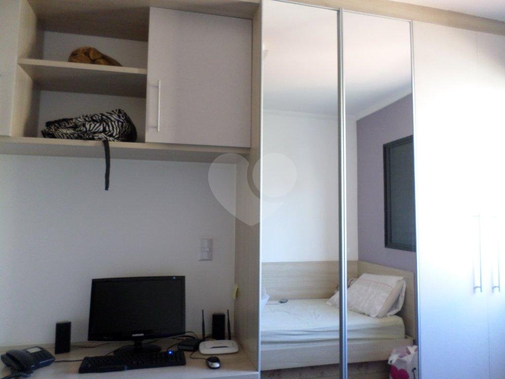 SOBRADO em JARDIM PERI