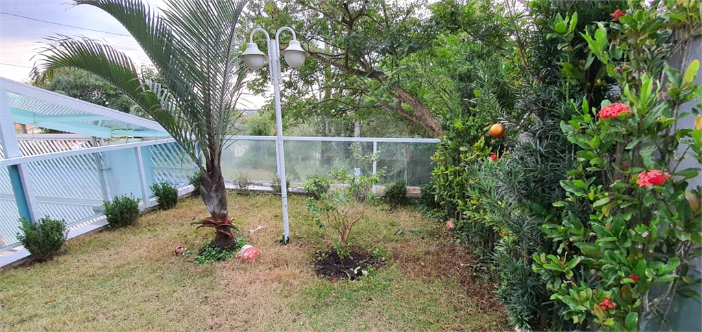 SOBRADO em JARDIM PERI