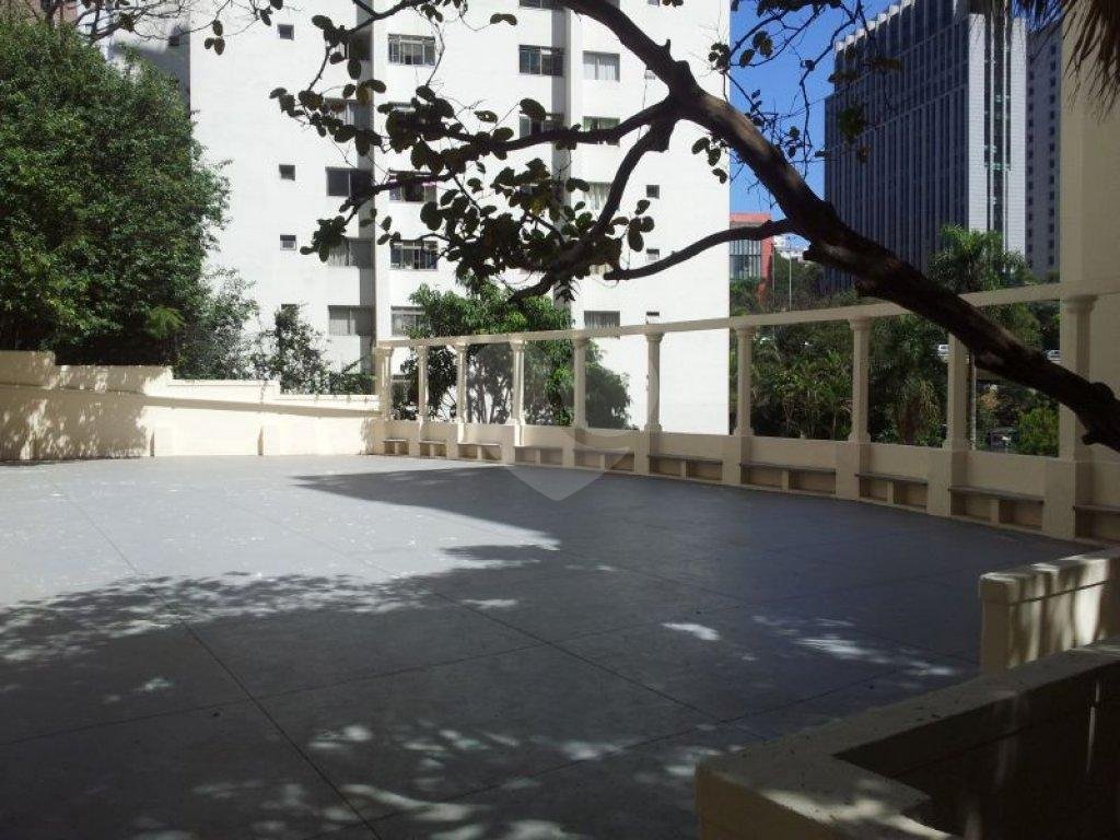 APARTAMENTO em BELA VISTA