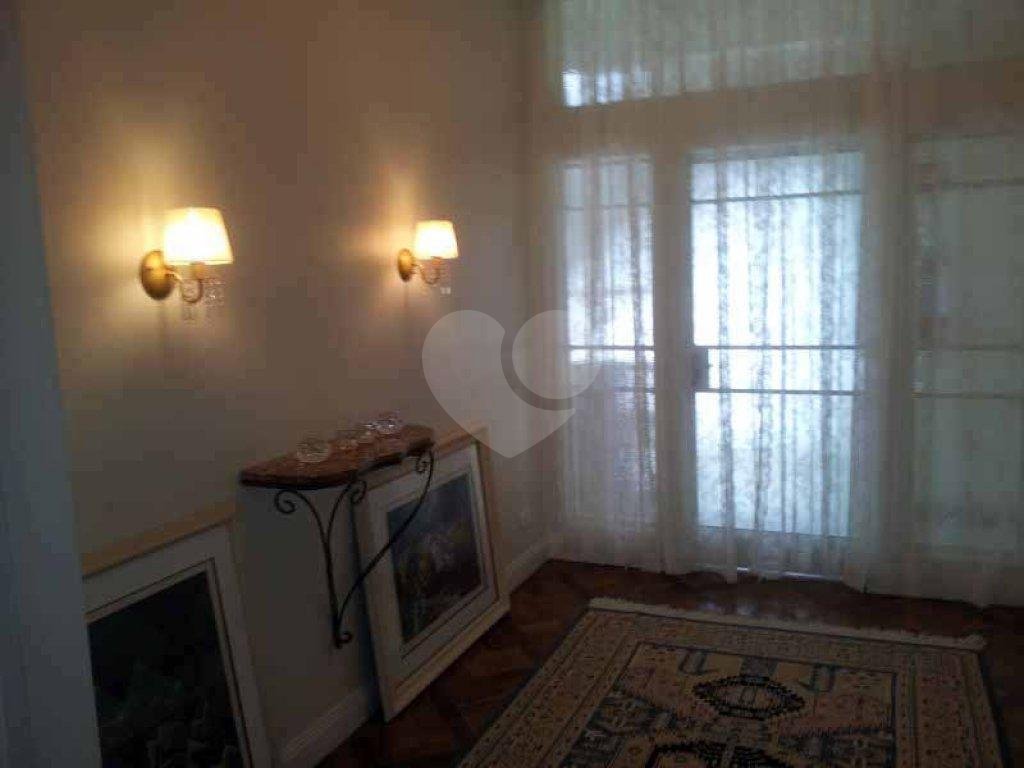 APARTAMENTO em BELA VISTA
