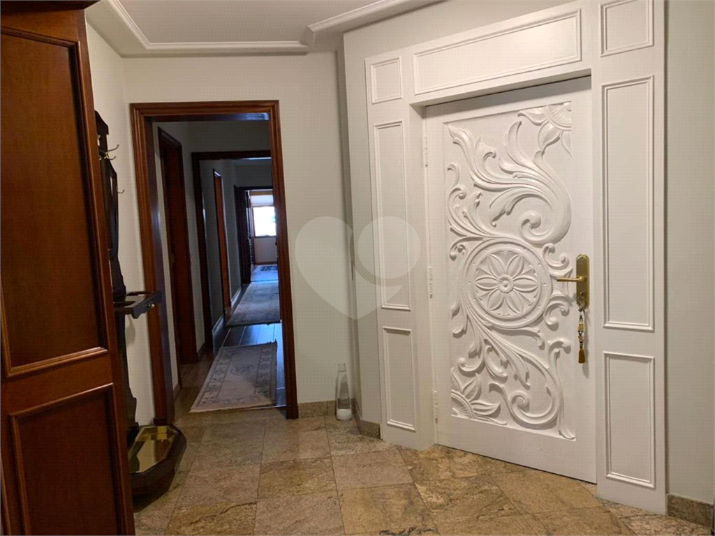 APARTAMENTO em SANTANA