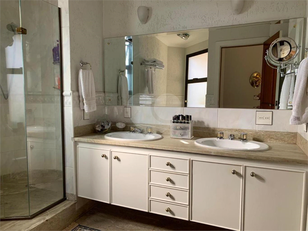 APARTAMENTO em SANTANA