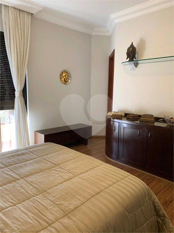 APARTAMENTO em SANTANA