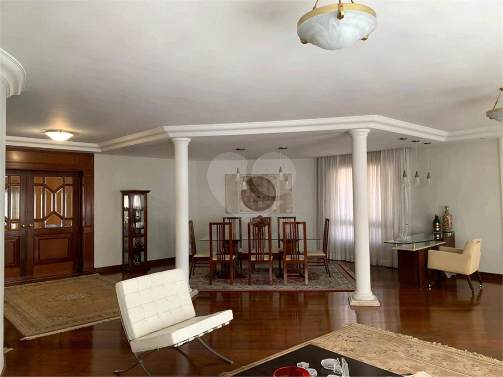 APARTAMENTO em SANTANA