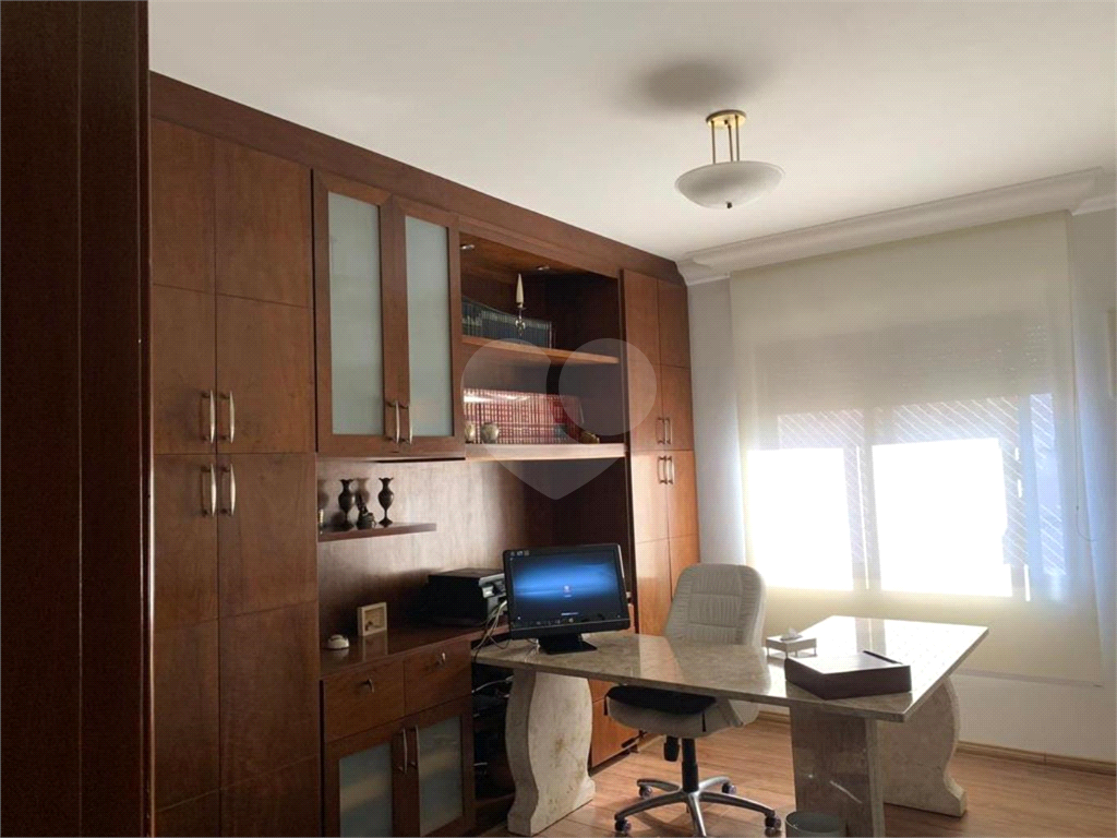 APARTAMENTO em SANTANA