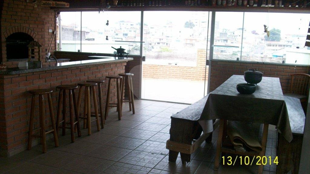 Excelente sobrado com 4 dormitórios próximo a Parada Inglesa 