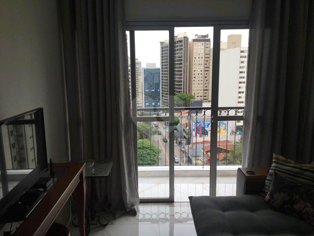 Apartamento à venda com 2 quartos, 65m² - Foto 7