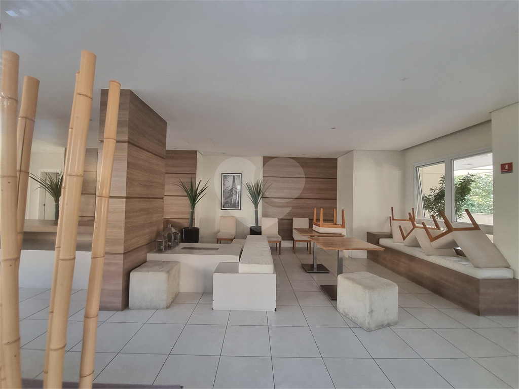 Apartamento com varanda gourmet e 2 dormitórios em Santana, São Paulo - SP