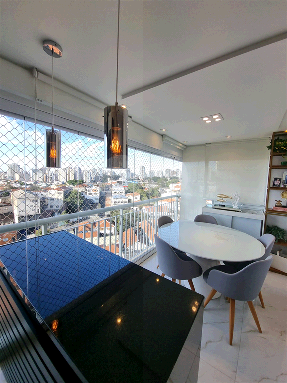 Apartamento com varanda gourmet e 2 dormitórios em Santana, São Paulo - SP