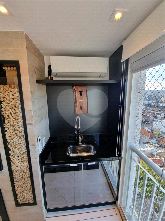 Apartamento com varanda gourmet e 2 dormitórios em Santana, São Paulo - SP