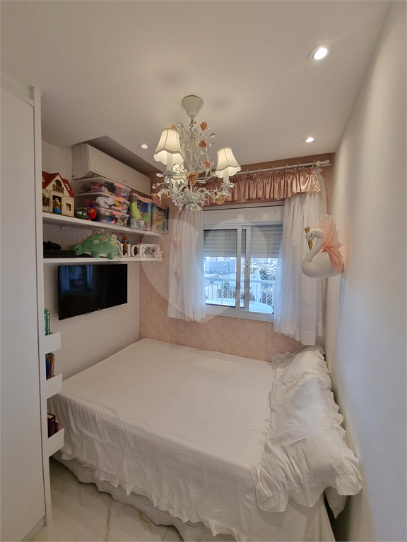 Apartamento com varanda gourmet e 2 dormitórios em Santana, São Paulo - SP