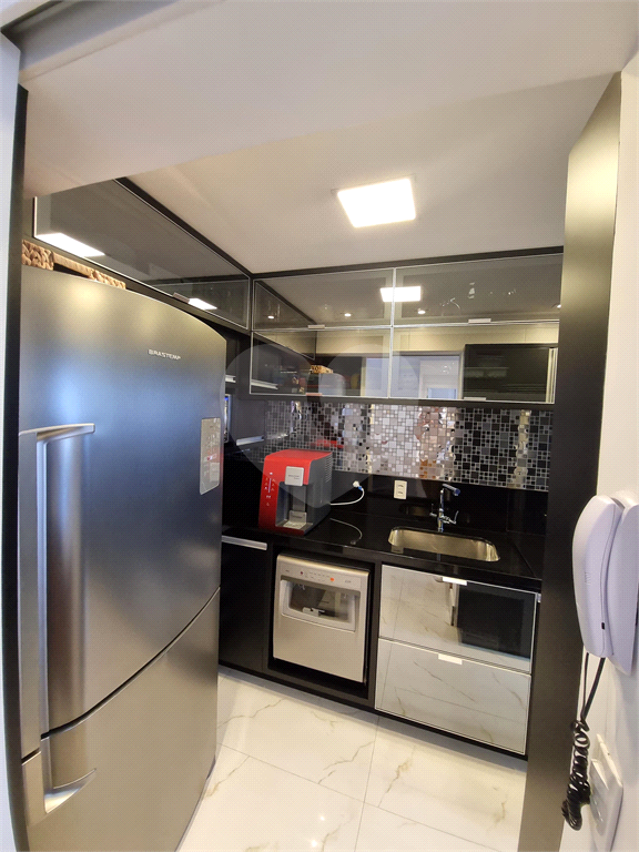 Apartamento com varanda gourmet e 2 dormitórios em Santana, São Paulo - SP