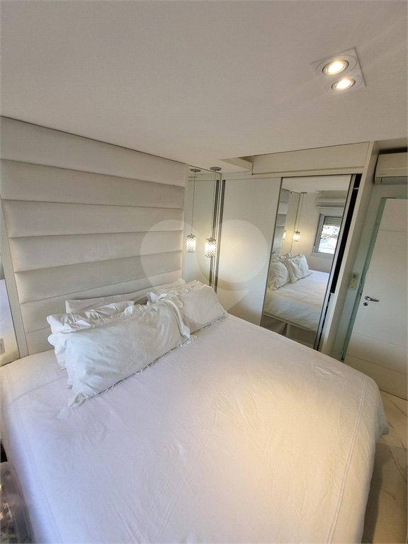 Apartamento com varanda gourmet e 2 dormitórios em Santana, São Paulo - SP
