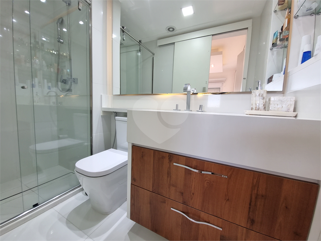 Apartamento com varanda gourmet e 2 dormitórios em Santana, São Paulo - SP