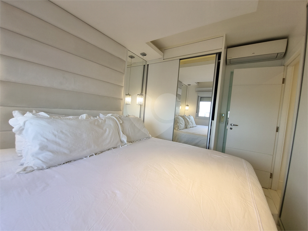 Apartamento com varanda gourmet e 2 dormitórios em Santana, São Paulo - SP
