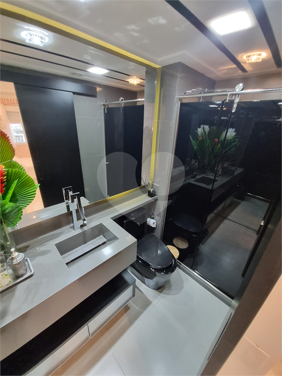 Apartamento com varanda gourmet e 2 dormitórios em Santana, São Paulo - SP