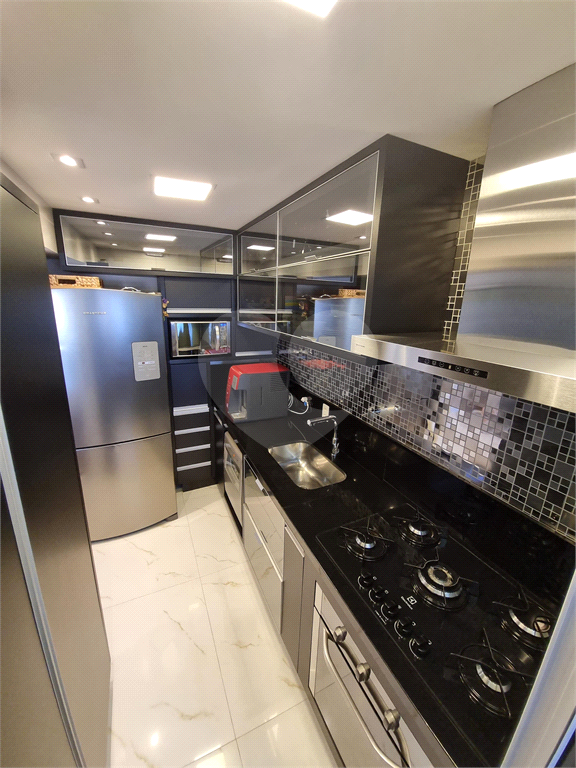 Apartamento com varanda gourmet e 2 dormitórios em Santana, São Paulo - SP