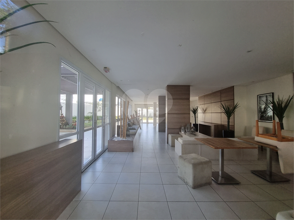 Apartamento com varanda gourmet e 2 dormitórios em Santana, São Paulo - SP
