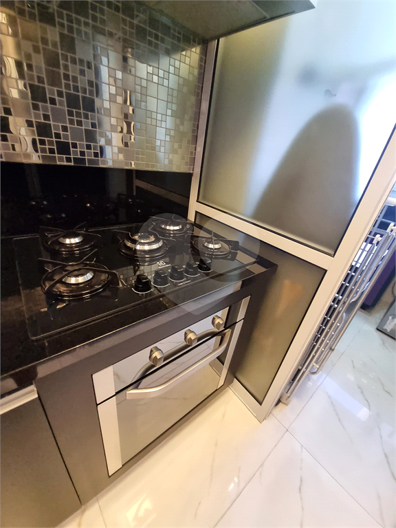 Apartamento com varanda gourmet e 2 dormitórios em Santana, São Paulo - SP