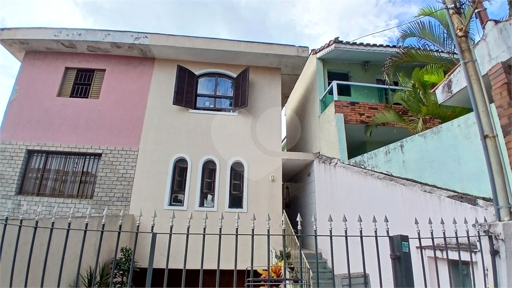 Sobrado, 3 quartos, 225 m² - Foto 2