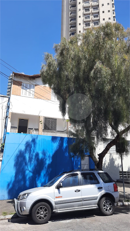 Sobrado comercial ou residencial sem garagem em Santana