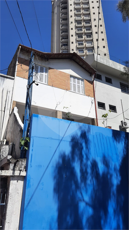 Sobrado comercial ou residencial sem garagem em Santana