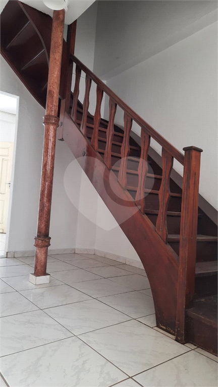 Sobrado comercial ou residencial sem garagem em Santana