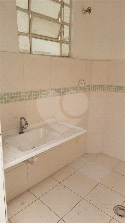 Sobrado comercial ou residencial sem garagem em Santana