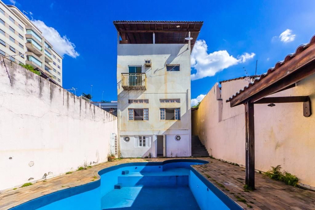 Sobrado à venda com 3 quartos, 500m² - Foto 21