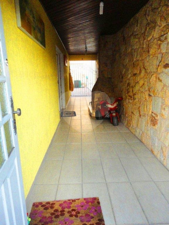 Casa à venda com 3 quartos, 250m² - Foto 13